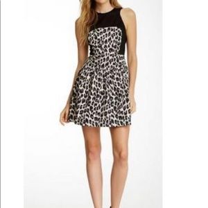 NWT French Connection Simba Sleeveless Flared Dress Size 0